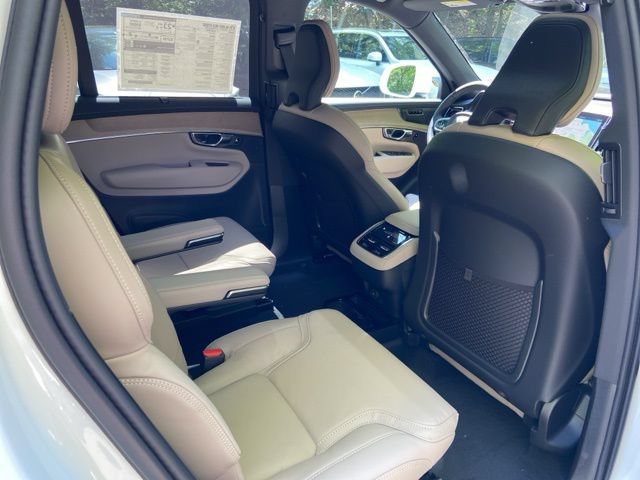 New 2026 Volvo XC90 B6 Ultra w/ Protection Package Premier AWD/4WD image 17