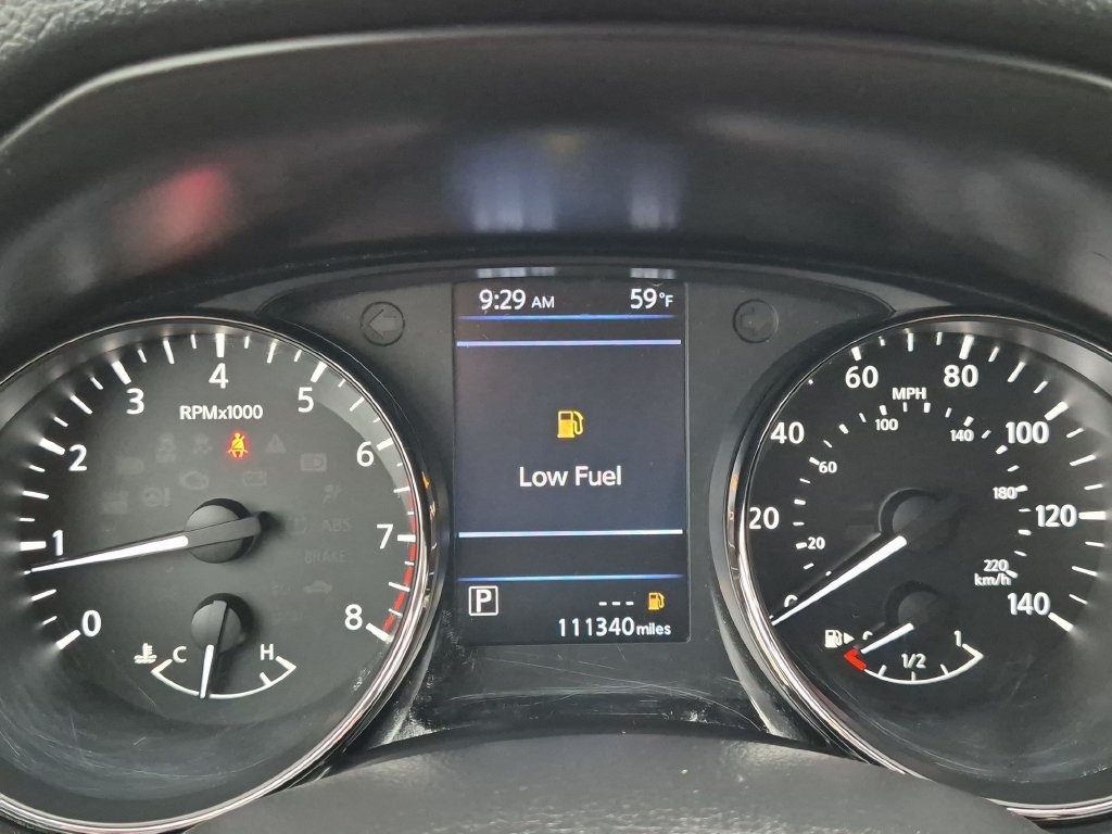 Used 2018 Nissan Rogue S AWD/4WD image 13