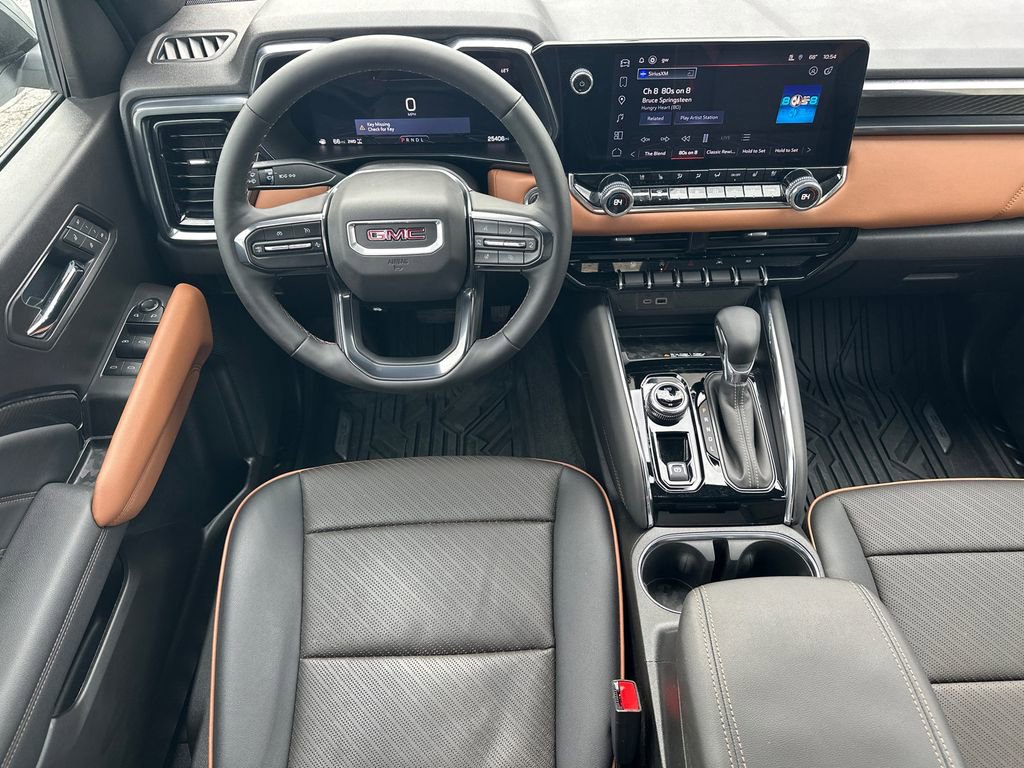 Used 2025 GMC Canyon AT4 w/ AT4 Premium Package image 23
