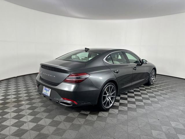 Used 2025 Genesis G70 2.5T RWD image 6