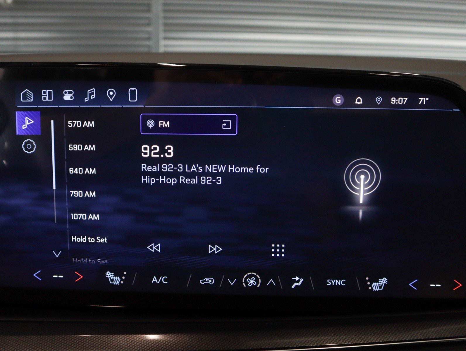 Used 2026 Chevrolet Tahoe RST w/ Comfort Package image 23