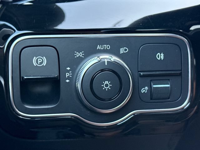 Used 2019 Mercedes-Benz A 220 4MATIC image 20