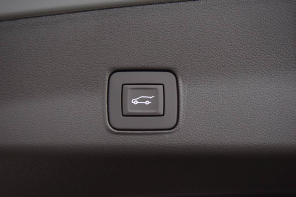 New 2026 Chevrolet TrailBlazer LT w/ Convenience Package FWD image 24