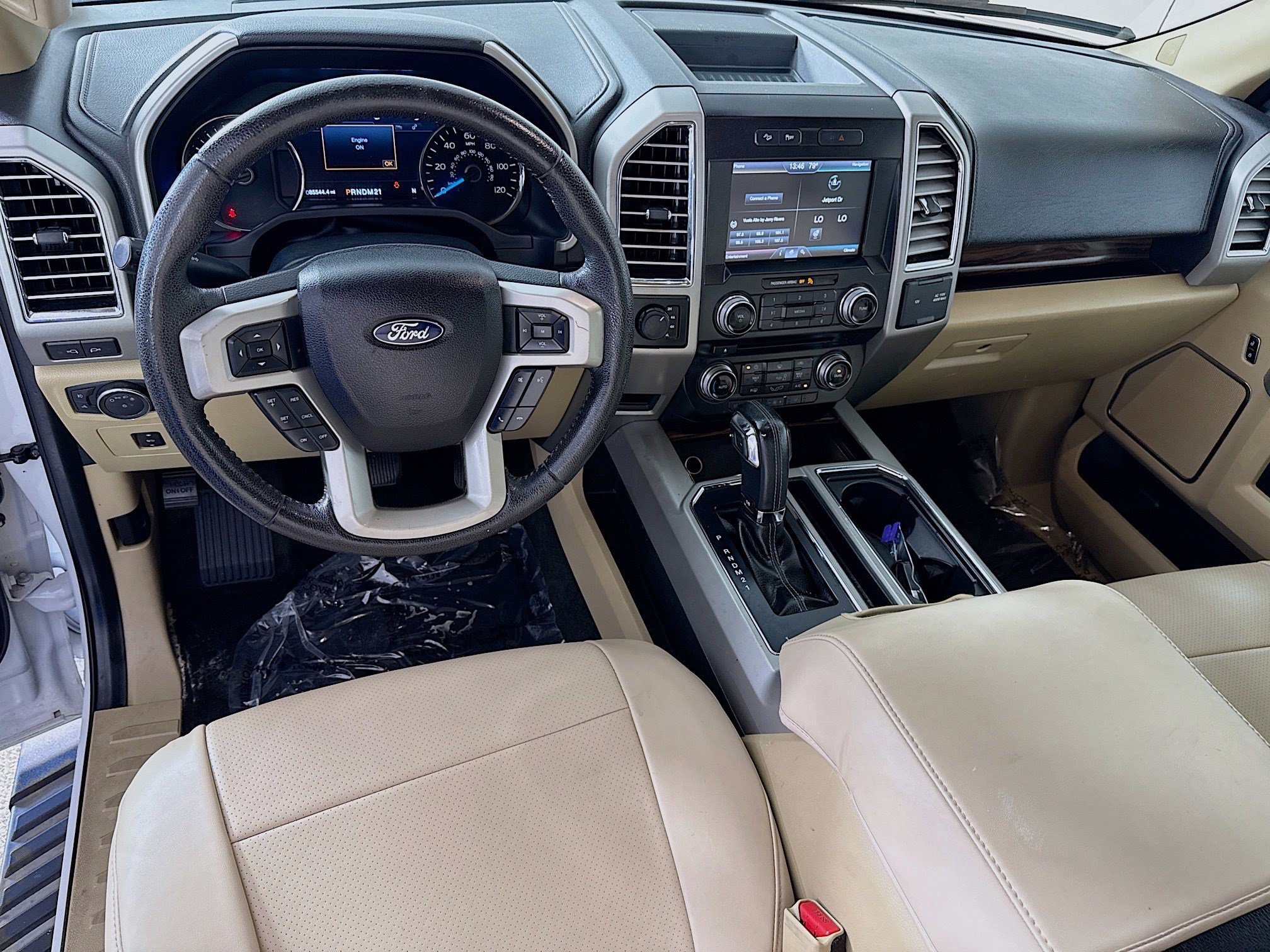 Used 2015 Ford F150 Lariat w/ Equipment Group 502A Luxury AWD/4WD image 17