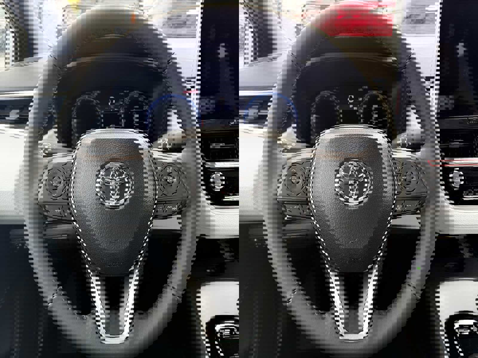 New 2026 Toyota Corolla SE image 8