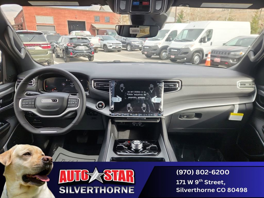 New 2025 Jeep Wagoneer L Series II w/ Convenience Group I image 12