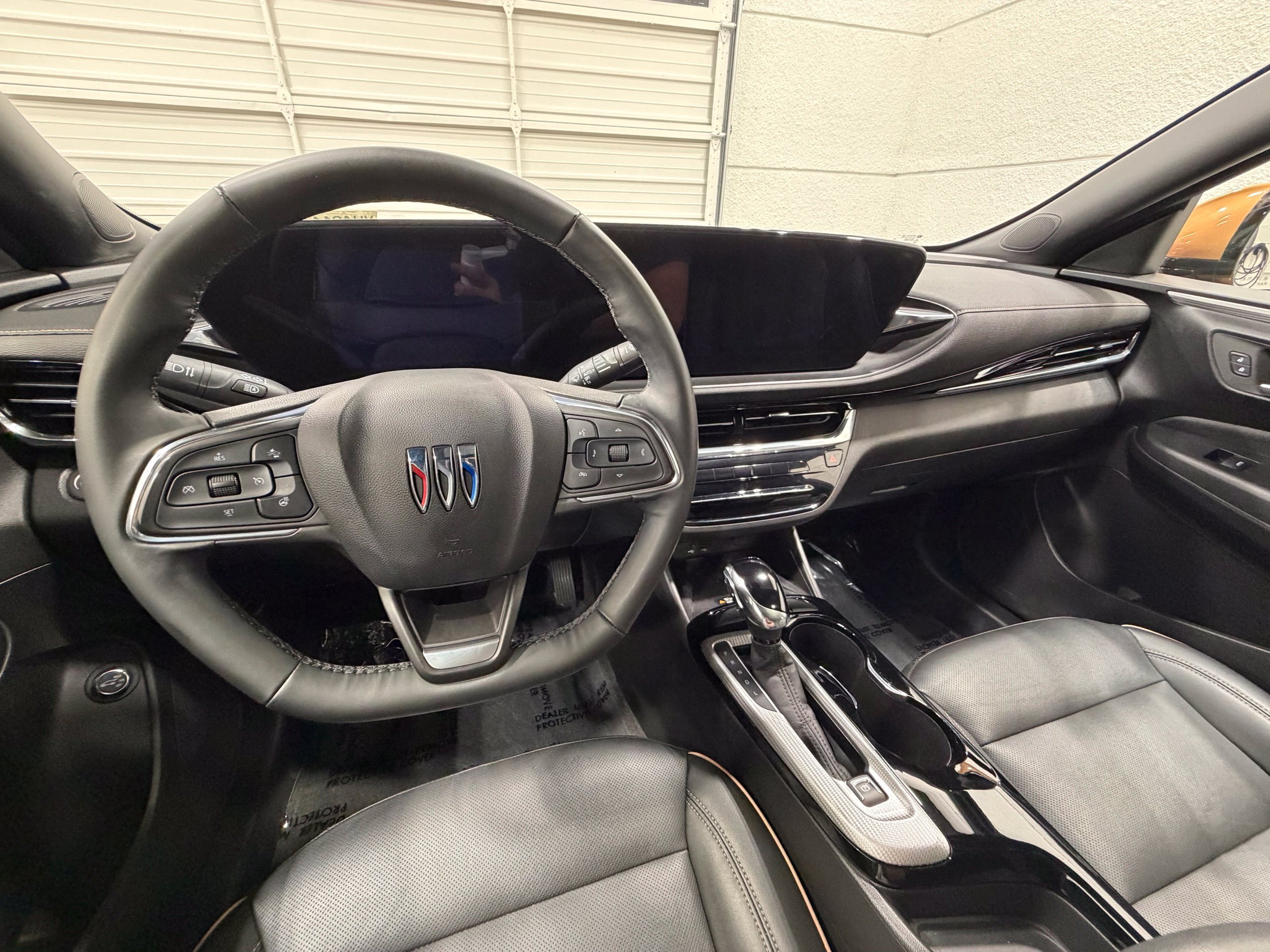 Used 2025 Buick Envista Avenir FWD image 39