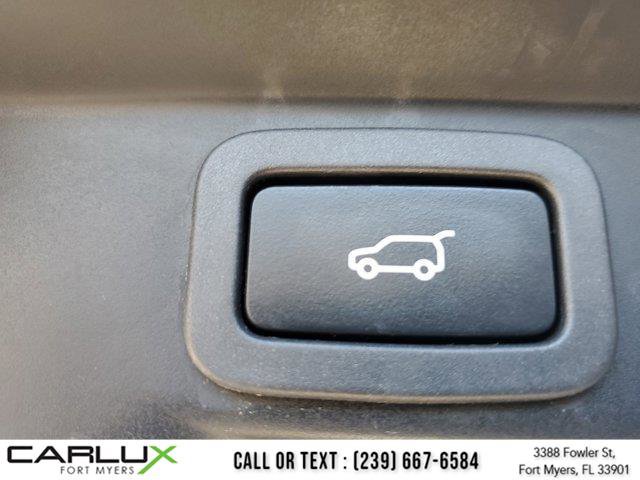 Used 2020 Land Rover Range Rover Sport HSE image 14