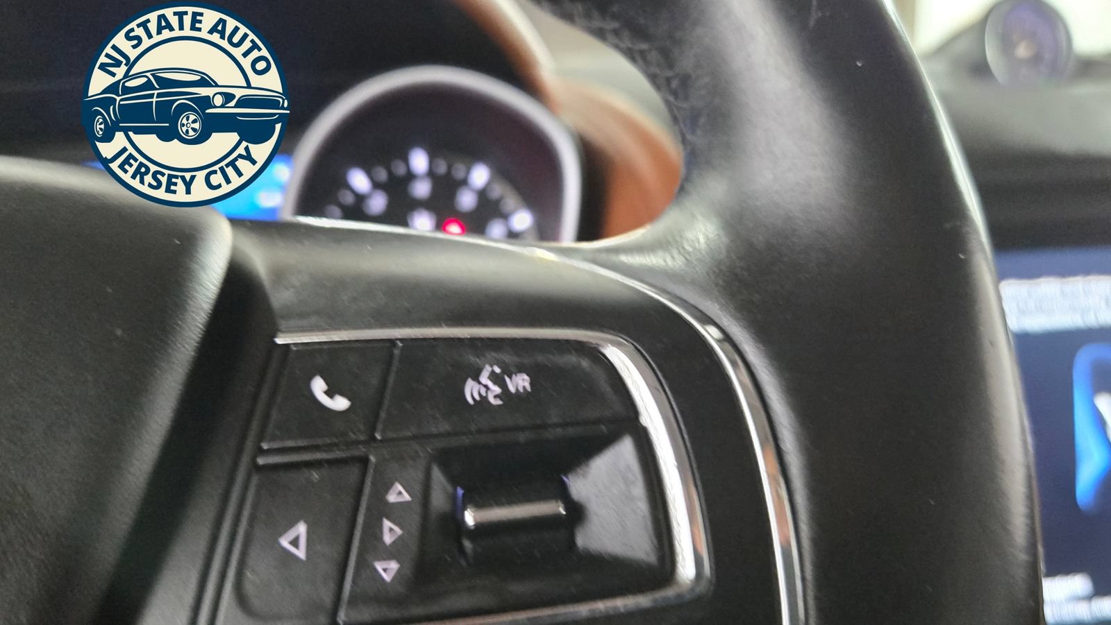 Used 2019 Maserati Levante GranLusso AWD/4WD image 15