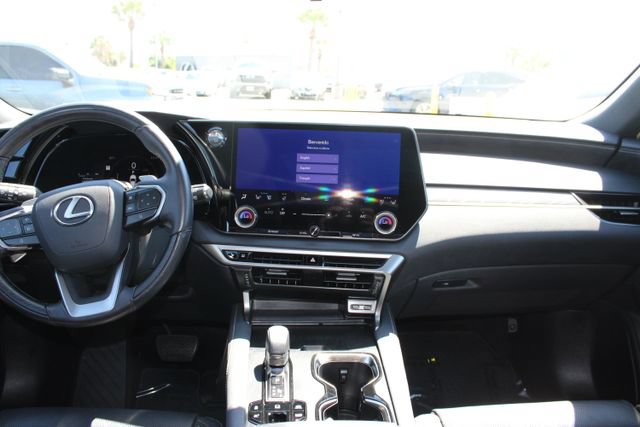 Certified 2025 Lexus RX 450h AWD w/ Convenience Package image 10