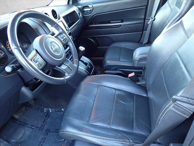 Used 2016 Jeep Patriot High Altitude AWD/4WD image 10