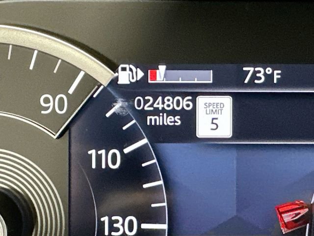 Used 2023 Land Rover Range Rover Evoque SE image 17