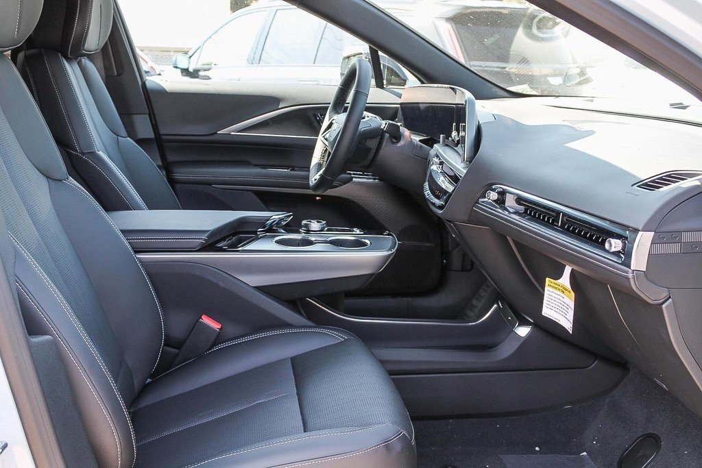 New 2025 Cadillac Lyriq Sport image 19