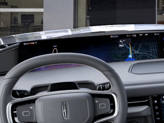 New 2027 Lincoln Navigator Reserve RWD image 13