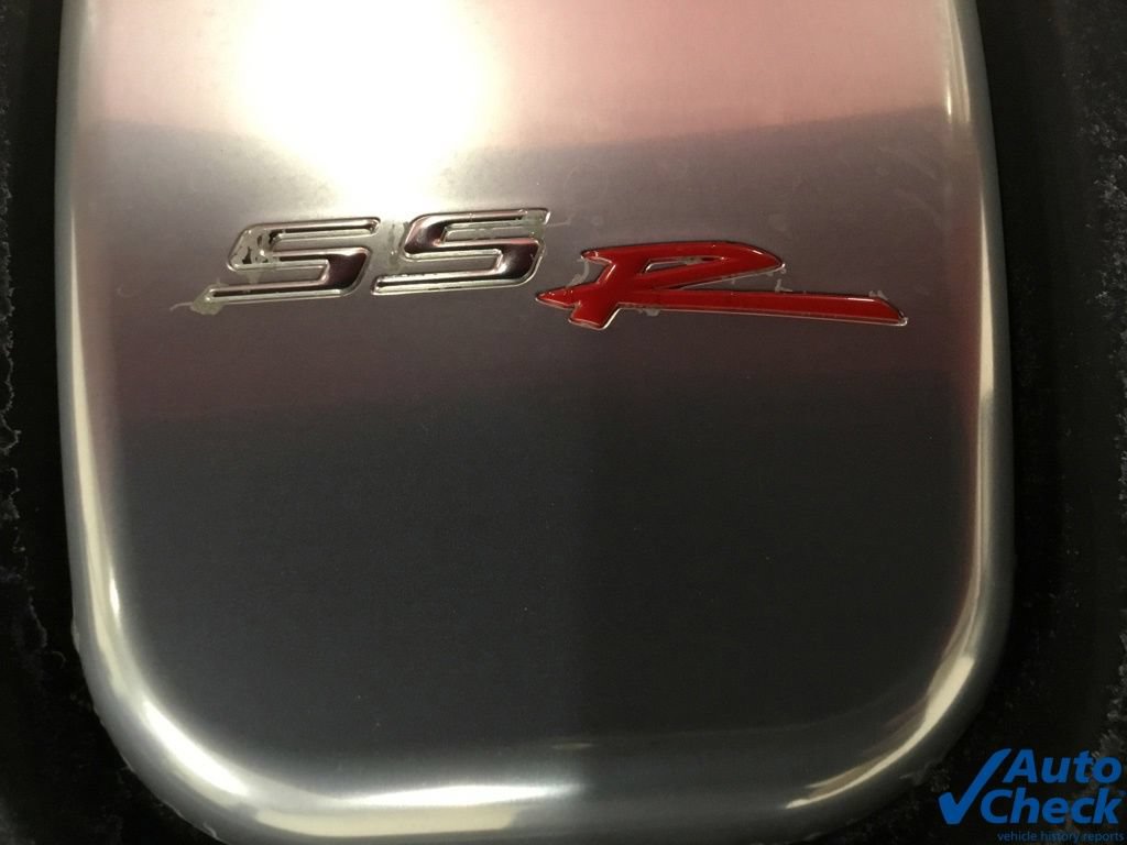 Used 2005 Chevrolet SSR w/ Preferred Equipment Group RWD image 38