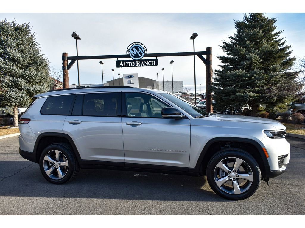 New 2025 Jeep Grand Cherokee L Limited w/ Trailer Tow Package