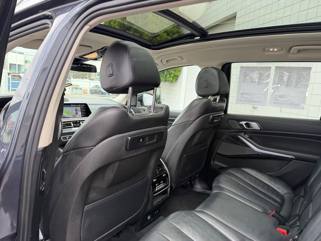 Used 2020 BMW X7 xDrive40i w/ Premium Package AWD/4WD image 17