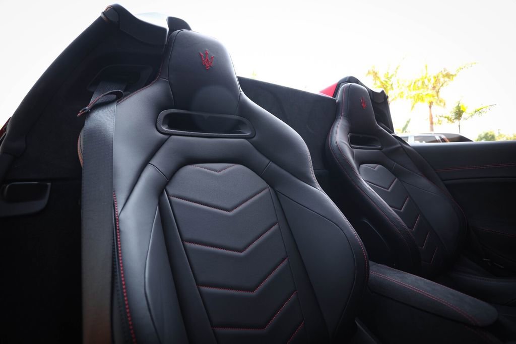 Used 2024 Maserati MC20 Cielo image 44