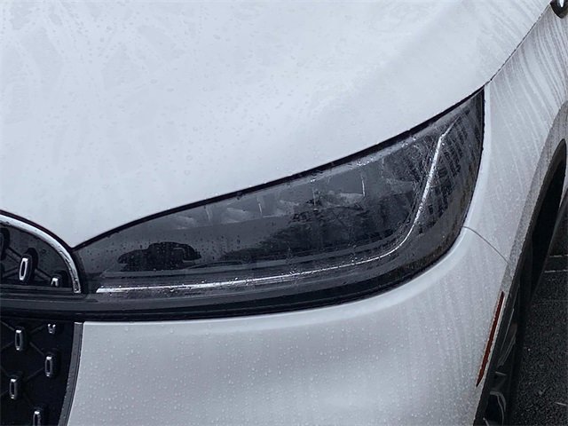 Used 2025 Lincoln Aviator 2WD image 5