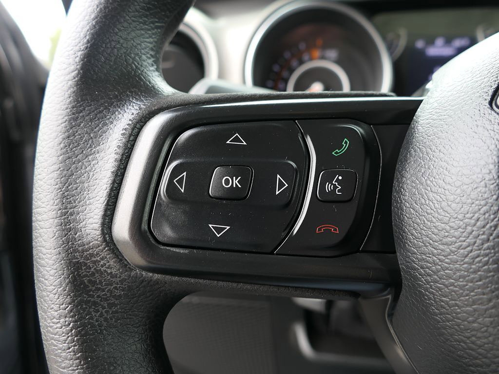 Used 2021 Jeep Wrangler Unlimited Sport AWD/4WD image 15