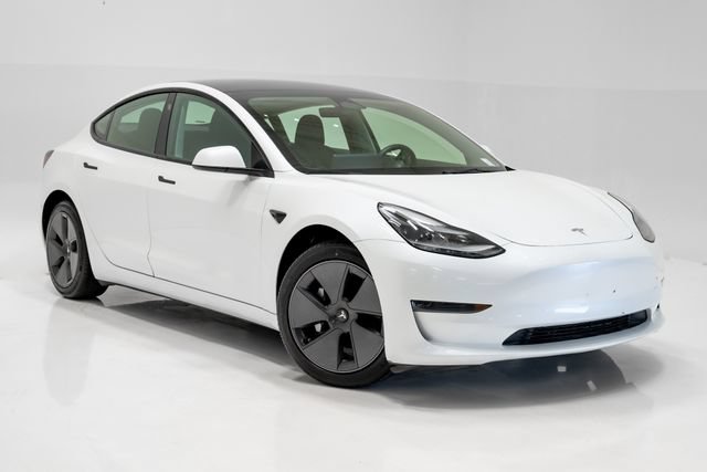 Used 2023 Tesla Model 3 Standard Range RWD image 6