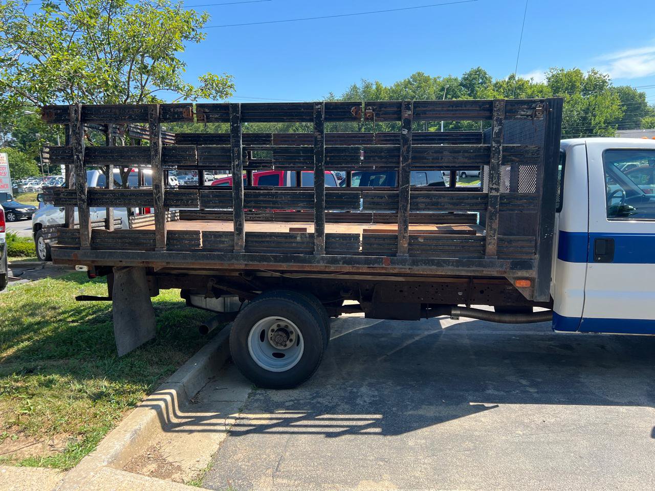 Used 2000 Ford F350 Lariat RWD image 33