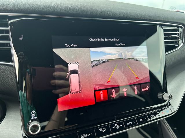 New 2025 Jeep Wagoneer Series III w/ Rear Seat Video Group 1 image 34