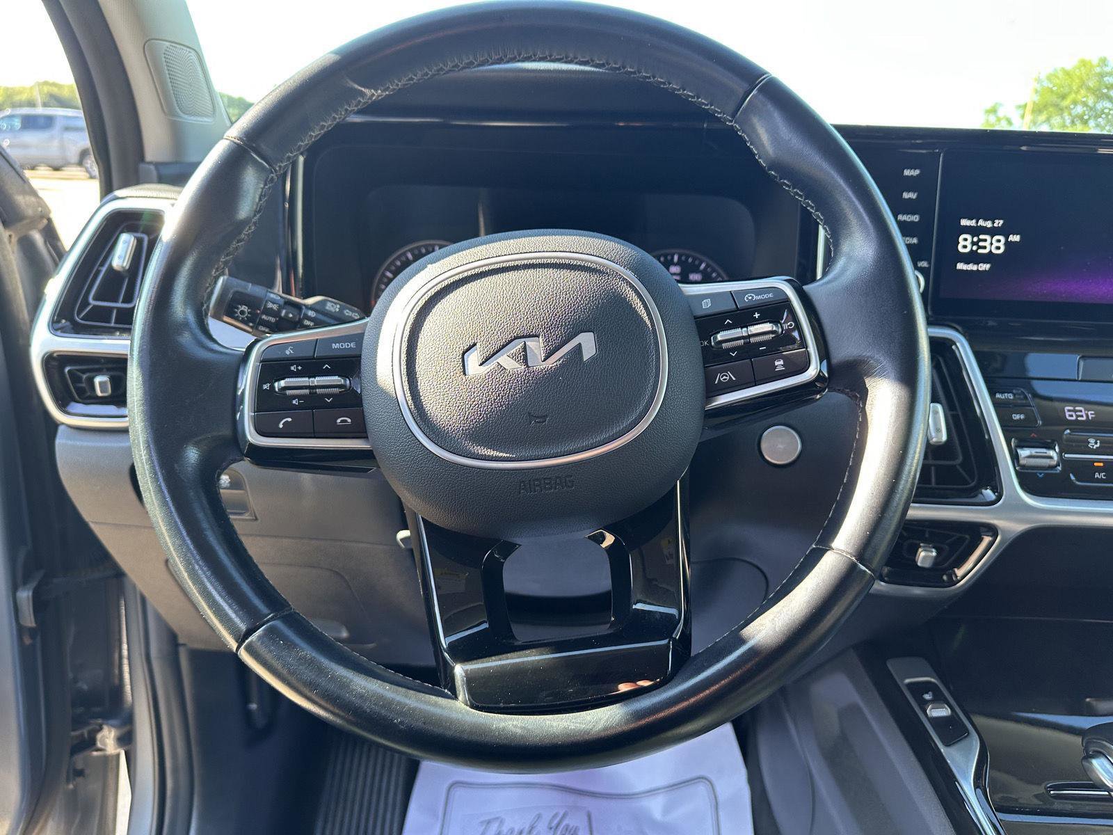 Used 2022 Kia Sorento SX image 22