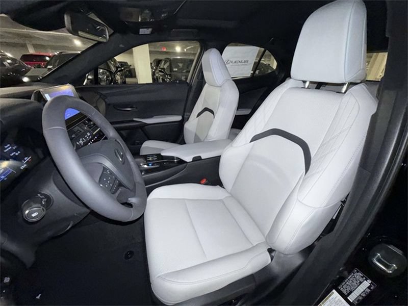 New 2025 Lexus UX 300h AWD image 2