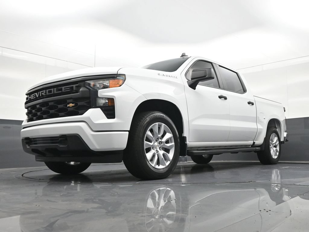 Used 2024 Chevrolet Silverado 1500 Custom RWD image 24