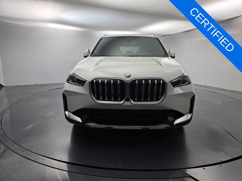 Certified 2025 BMW X1 xDrive28i w/ Technology Package AWD/4WD image 2