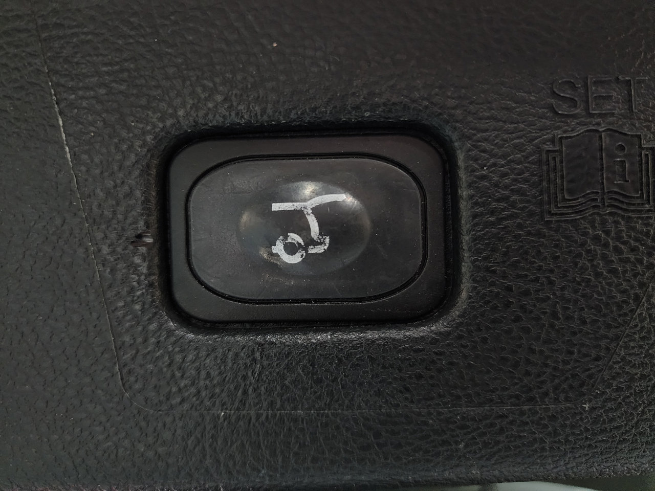 Used 2017 Ford Edge Titanium w/ Equipment Group 302A image 21