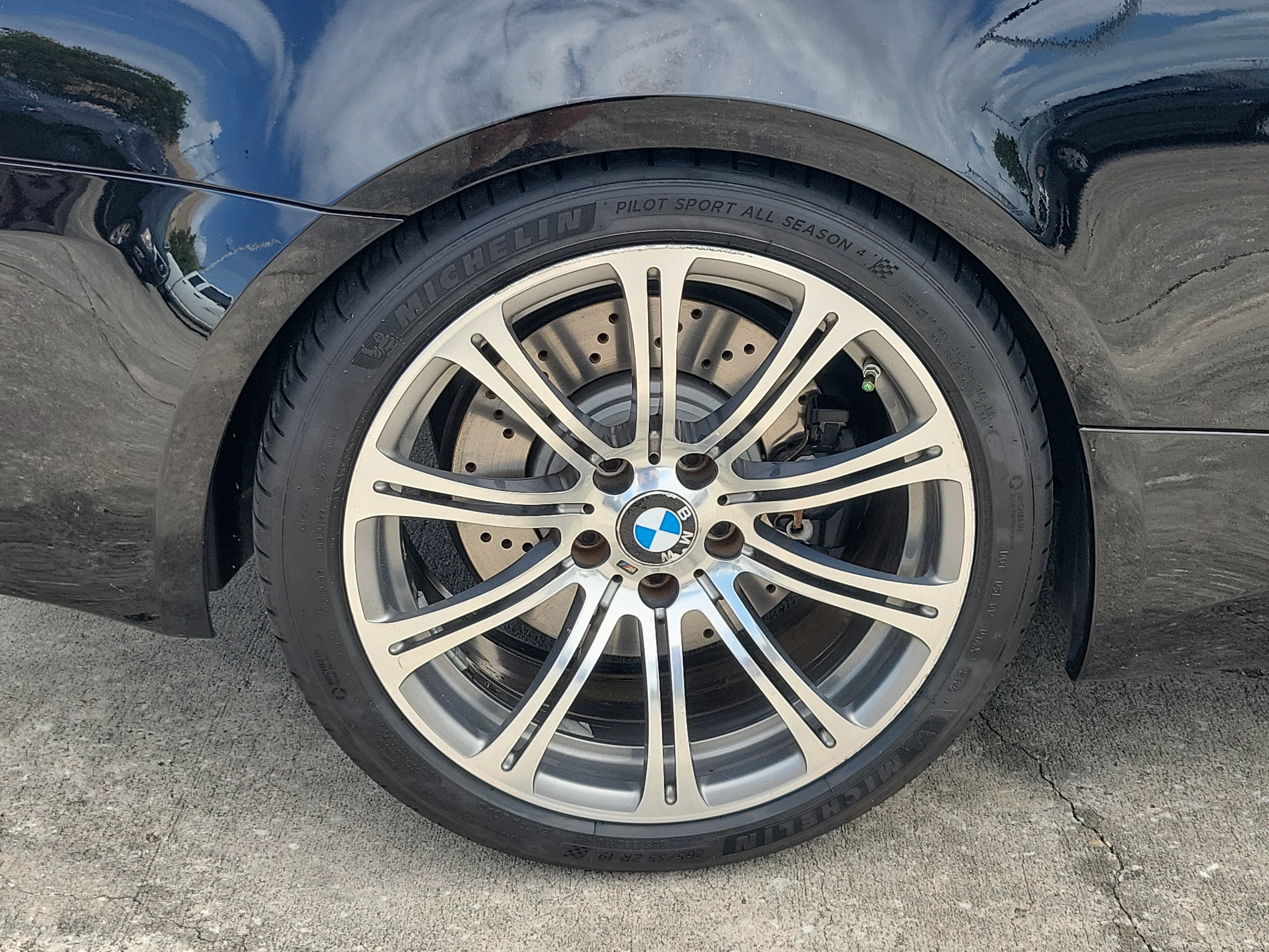 Used 2011 BMW M3 Convertible RWD image 7