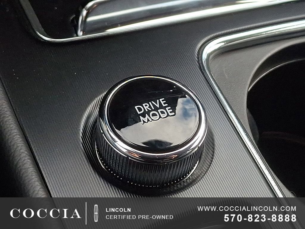 Used 2024 Lincoln Corsair AWD image 25