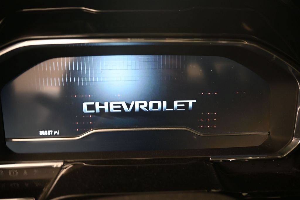 Used 2025 Chevrolet Silverado 1500 RST RWD image 11