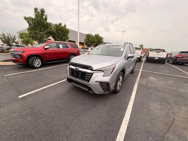 Used 2025 Subaru Ascent Premium AWD/4WD image 9