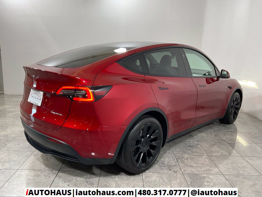 Used 2024 Tesla Model Y Long Range AWD/4WD image 7