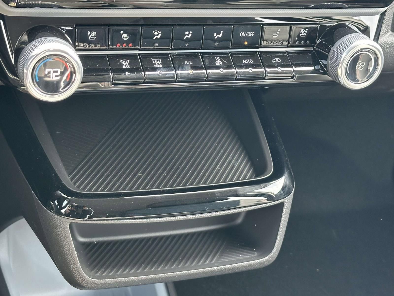 New 2027 Chevrolet Bolt RS image 12