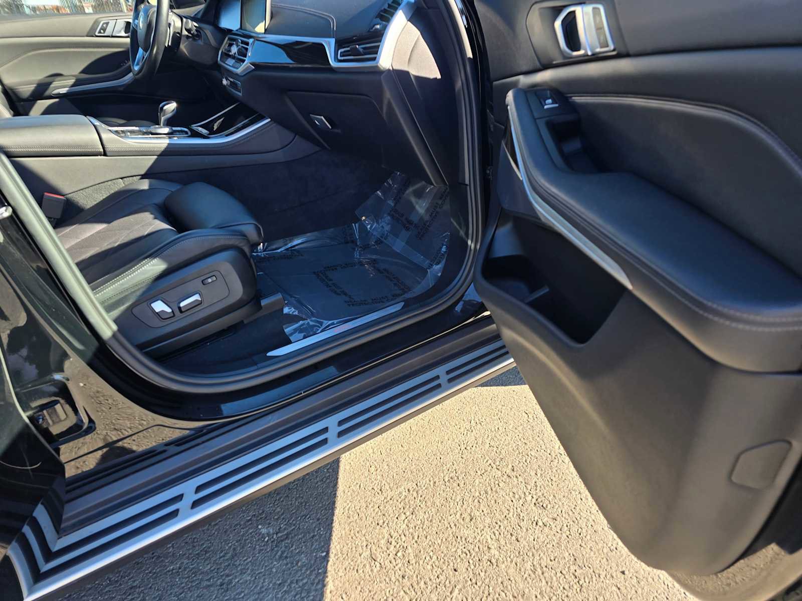 Used 2023 BMW X5 xDrive45e image 19