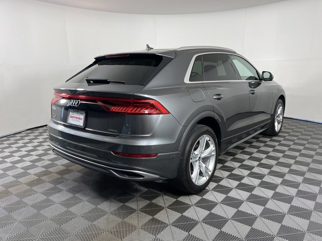 Used 2021 Audi Q8 Premium Plus w/ Premium Plus Package AWD/4WD image 17