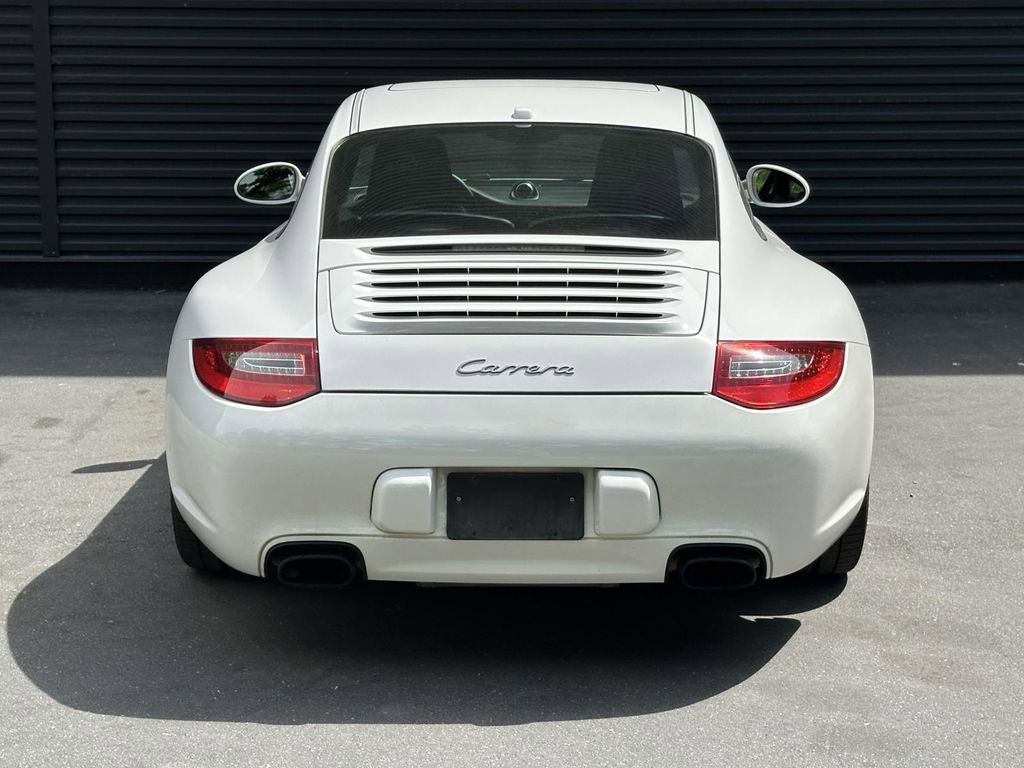 Used 2012 Porsche 911 Carrera Black Edition RWD image 4