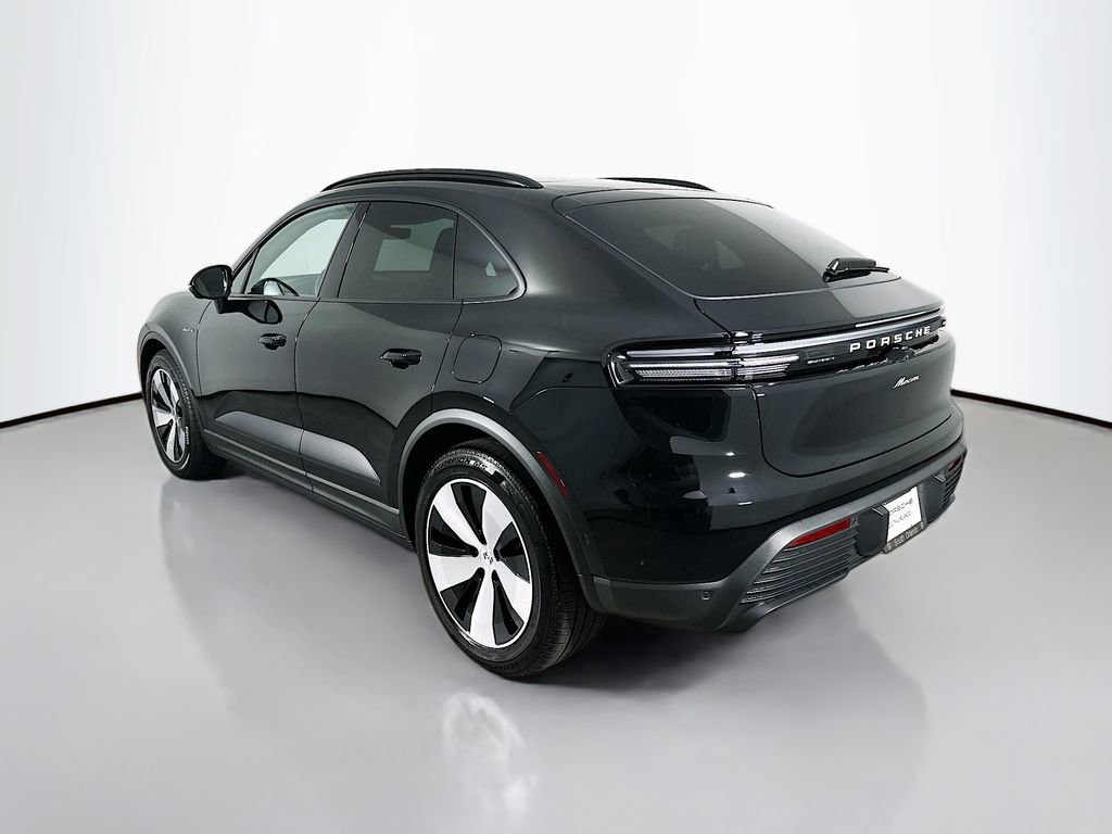 Certified 2025 Porsche Macan Electric RWD image 3