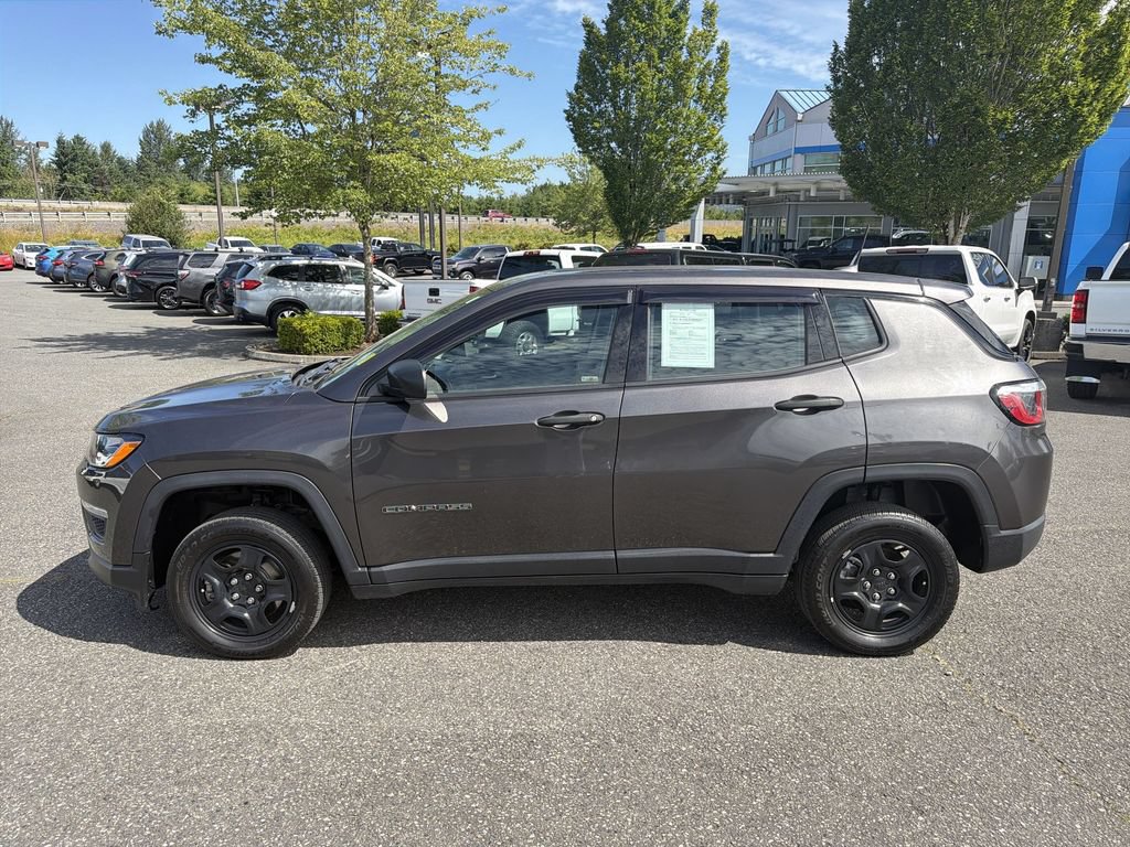 Used 2020 Jeep Compass Sport AWD/4WD image 3