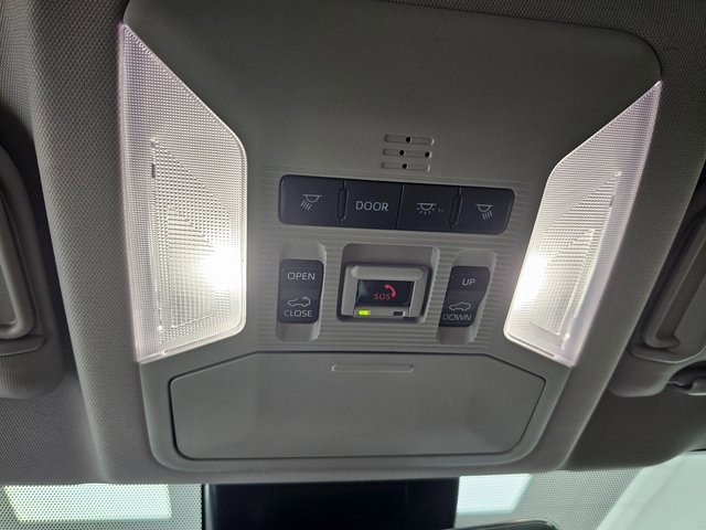 Used 2025 Toyota RAV4 XLE Premium image 21