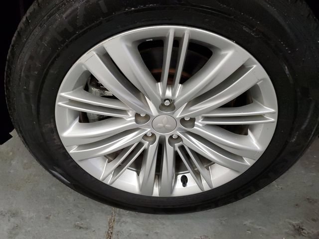 Used 2024 Mitsubishi Outlander ES AWD/4WD image 27