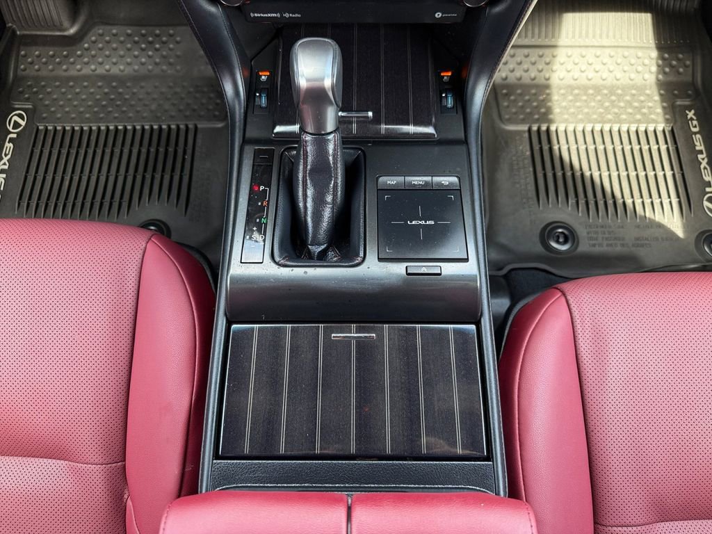 Used 2023 Lexus GX 460 Premium w/ Premium Package image 15