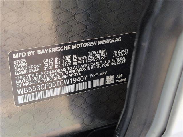 Used 2026 BMW iX xDrive60 image 25