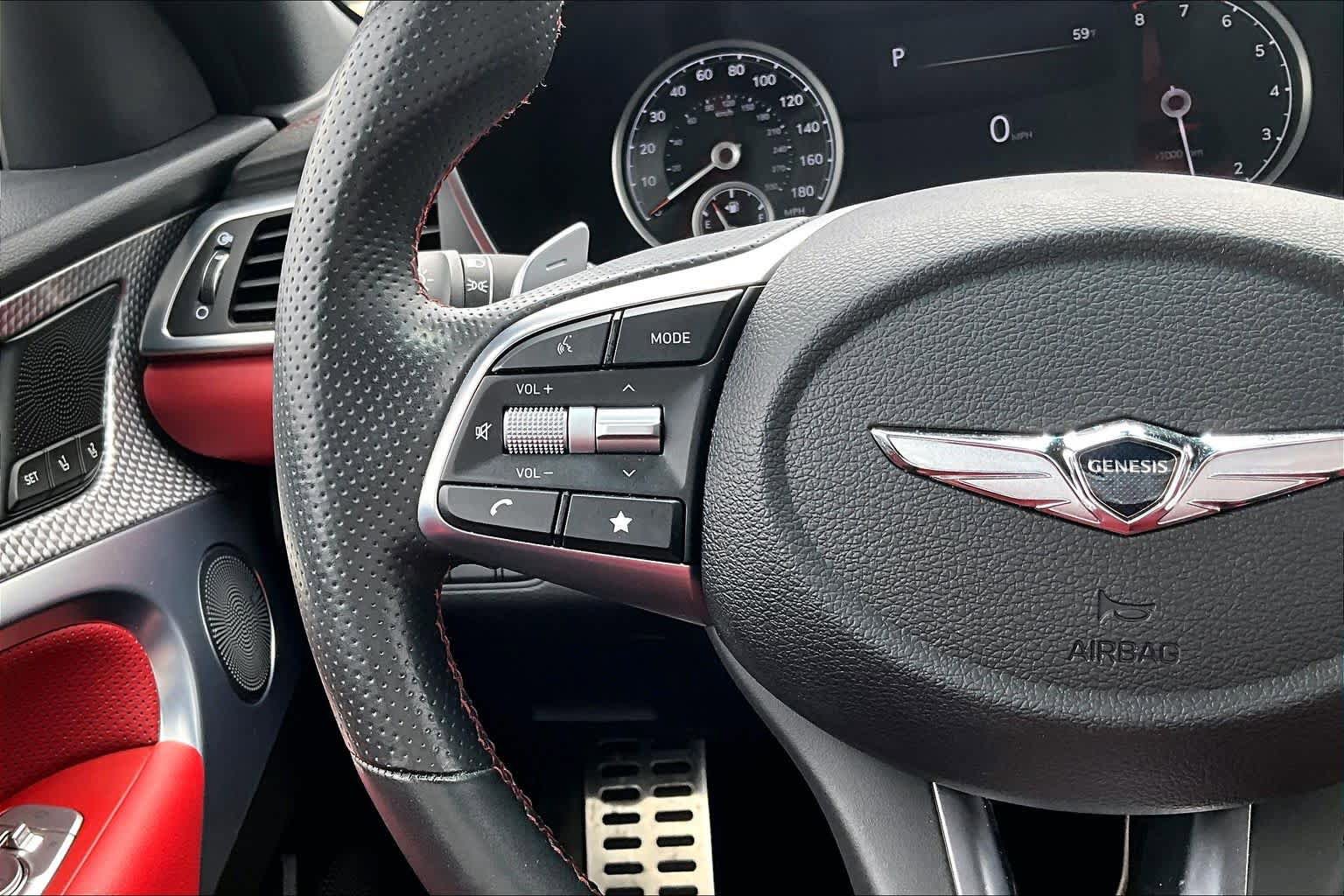 Used 2023 Genesis G70 2.0T w/ Sport Prestige Package RWD image 24