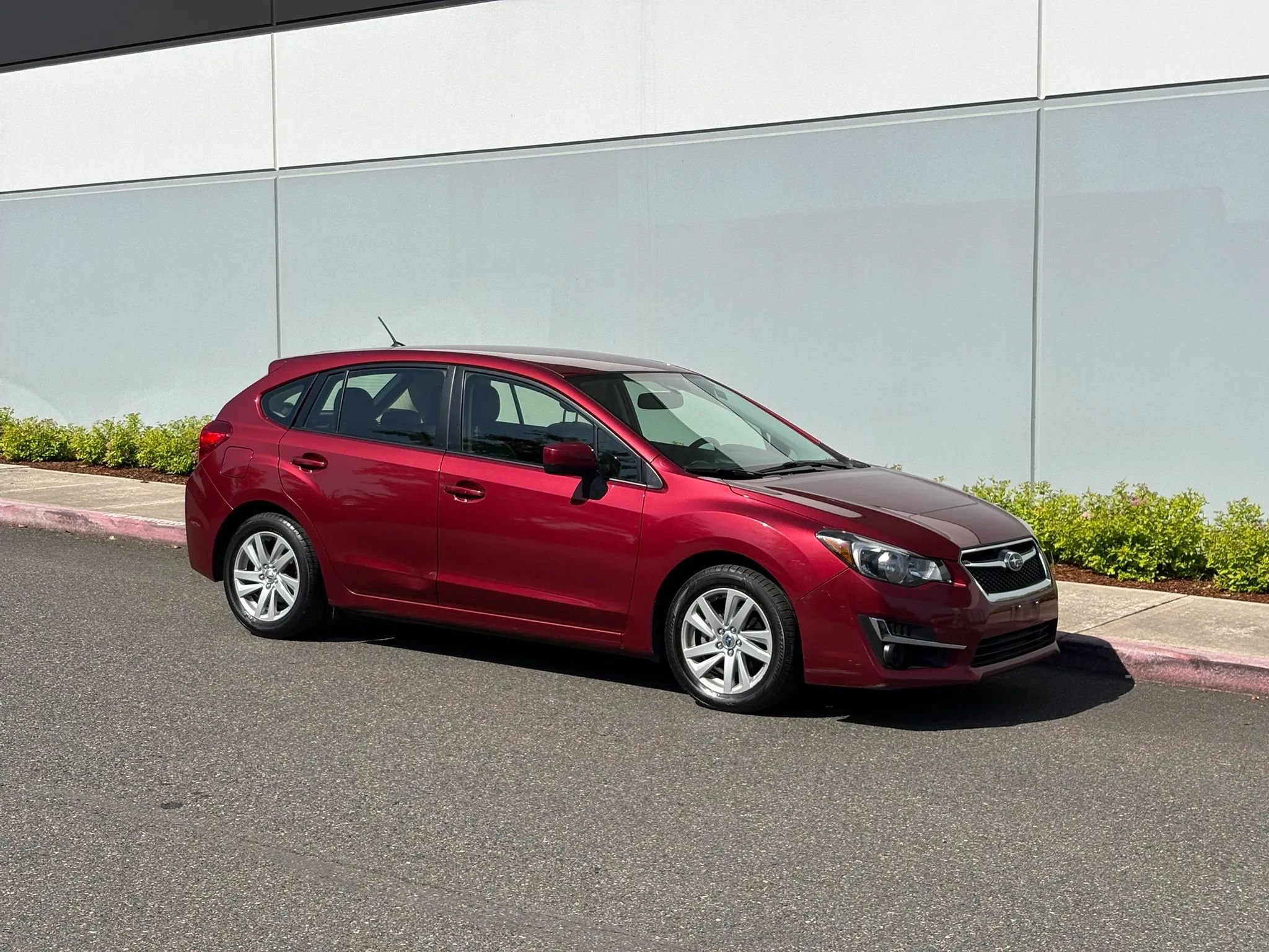 Used 2015 Subaru Impreza 2.0i Premium w/ Popular Package #1 AWD/4WD image 8
