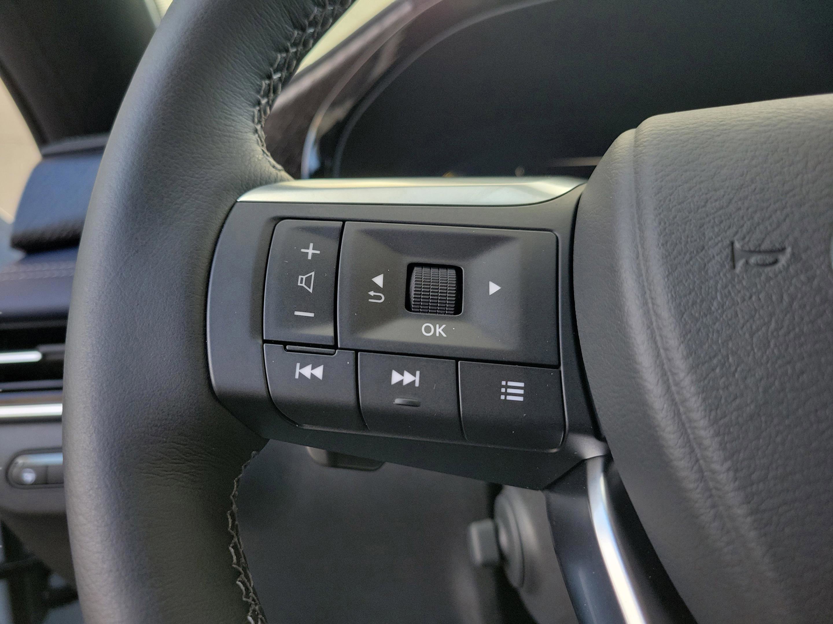 New 2026 INFINITI QX60 Sport w/ Dark Cargo Package image 21